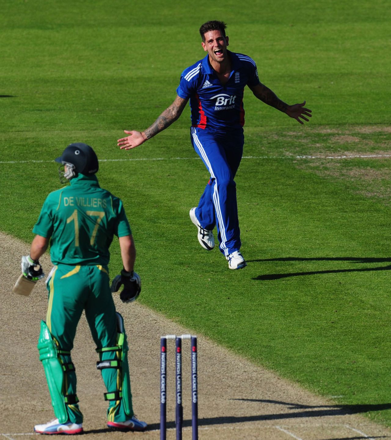 Jade Dernbach had AB de Villiers caught behind, England v South Africa, 1st NatWest T20I, Chester-le-Street, September 8, 2012