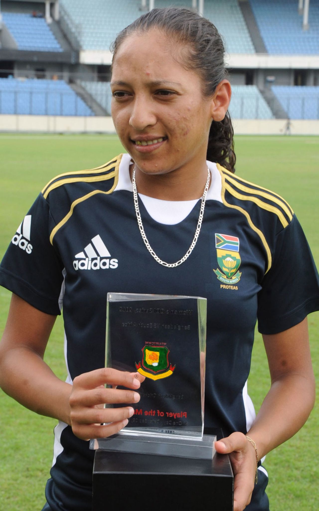 South Africa's Shabnim Ismail took 4 for 10, Bangladesh Women v South Africa Women, 3rd ODI, Dhaka, September 9, 2012