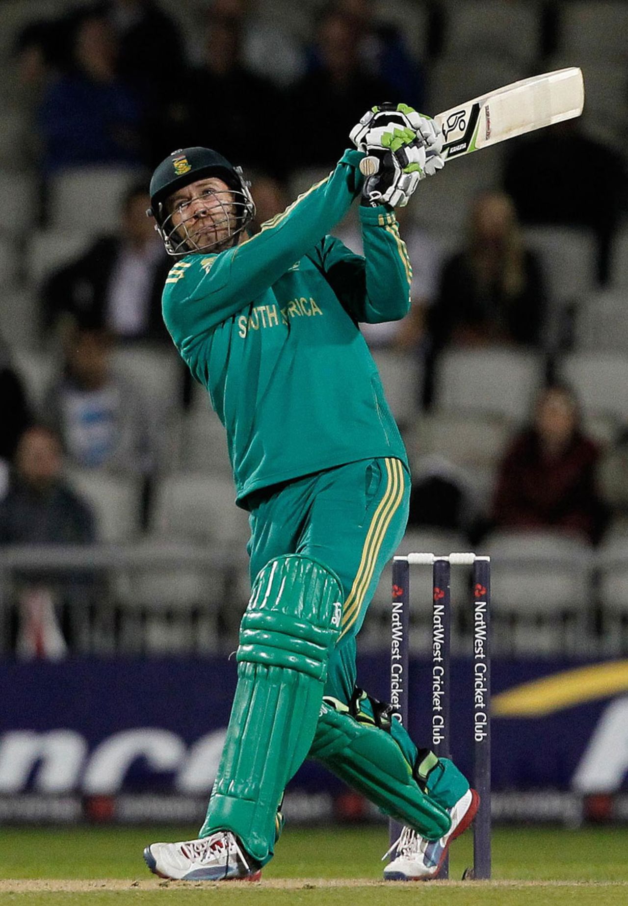 AB de Villiers made just 1, England v South Africa, 2nd T20, Old Trafford, September, 10, 2012