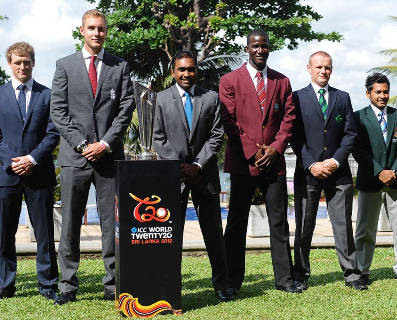 Captains of participating countries with the World Twenty20 trophy, Colombo, September 15, 2012