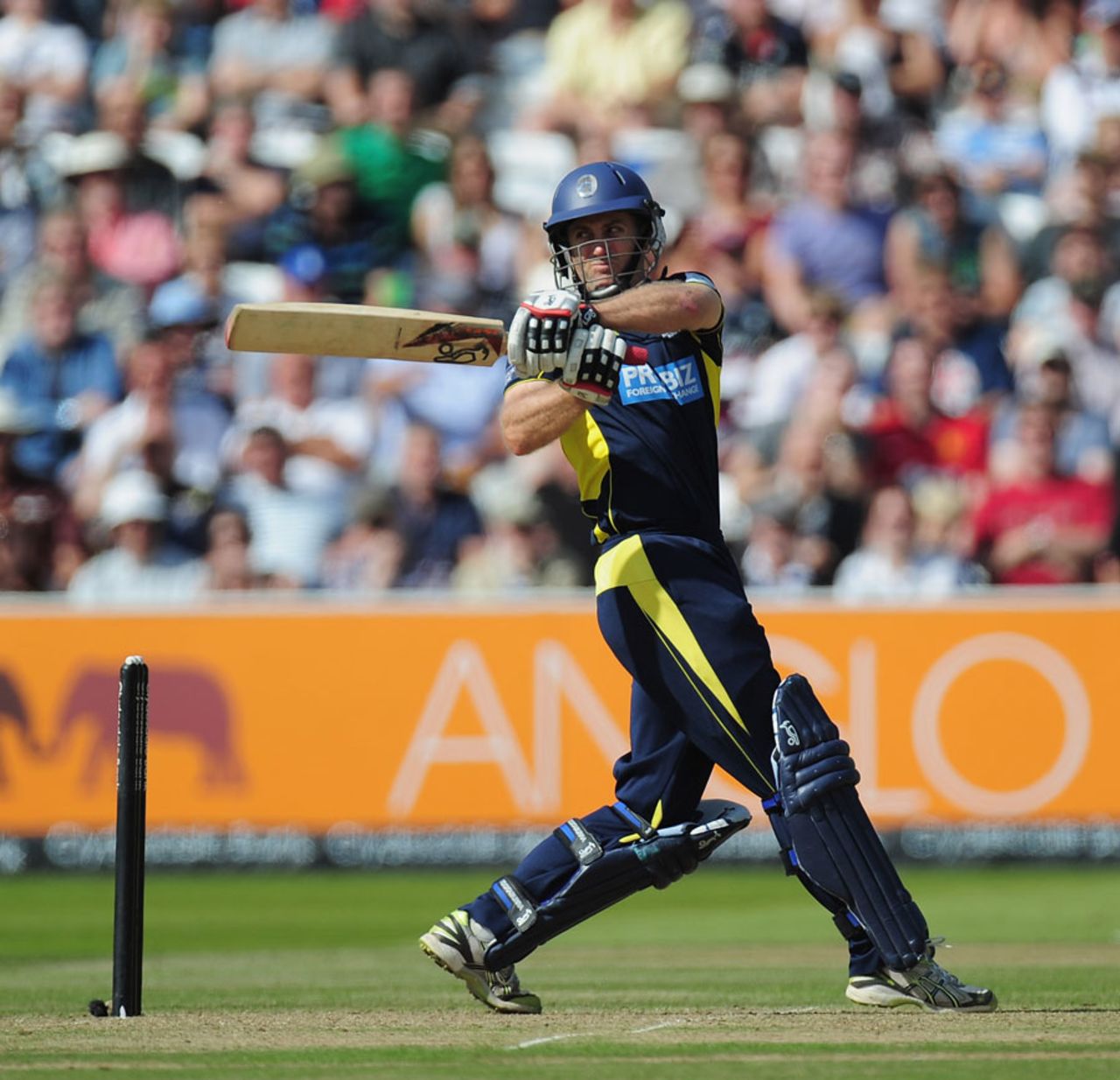 Simon Katich played fluently for an unbeaten 35 in 26 balls, Hampshire v Warwickshire, CB40 Final, Lord's, September, 15, 2012