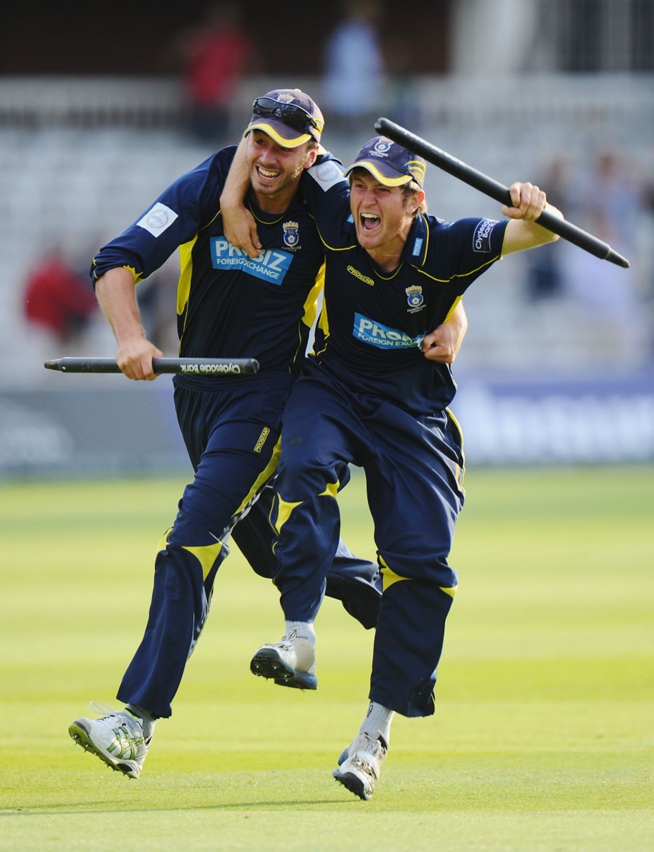 James Vince and Liam Dawson grab a stump each in celebration, Hampshire v Warwickshire, CB40 Final, Lord's, September 15, 2012