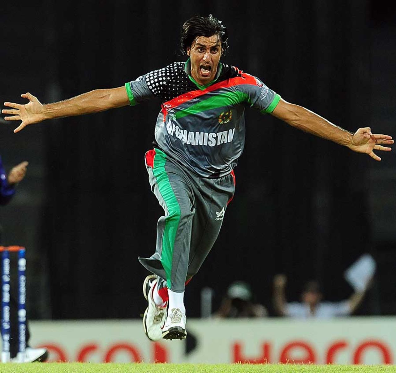 Shapoor Zadran dismissed India's openers, Afghanistan v India, World T20, Group A, Colombo, September, 19, 2012