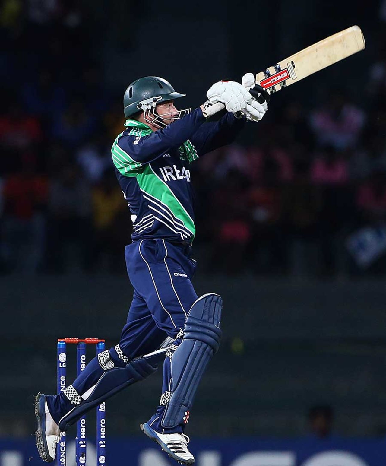 Niall O'Brien cuts over point, Ireland v West Indies, World Twenty20, Group B, Colombo, September 24, 2012