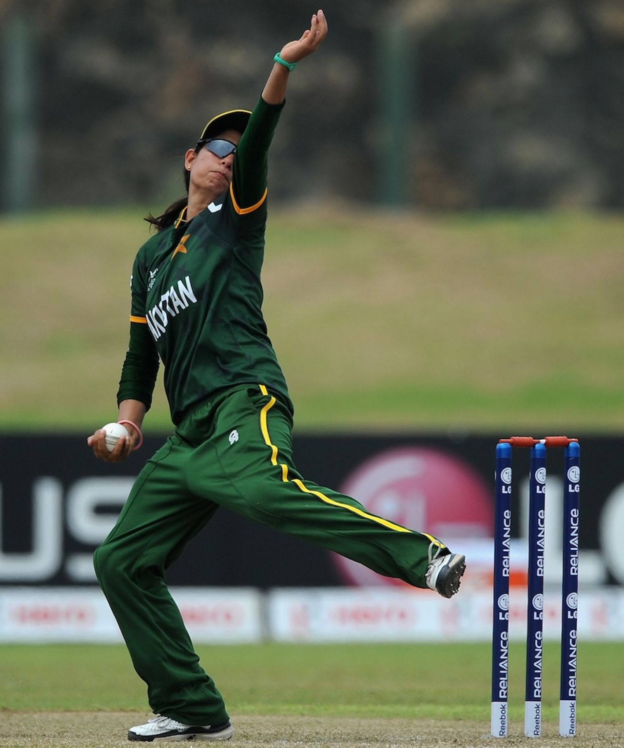 Pakistan captain Sana Mir picked up two wickets, England v Pakistan, Women's World T20 2012, Group A, Galle, September 27, 2012