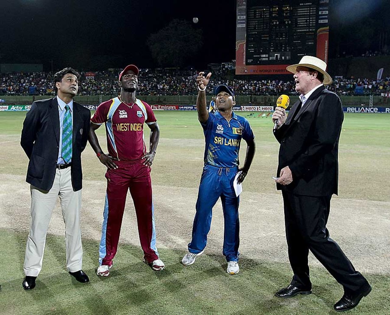Darren Sammy and Mahela Jayawardene at the toss, Sri Lanka v West Indies, Super Eights, World Twenty20, Pallekele, September 29, 2012