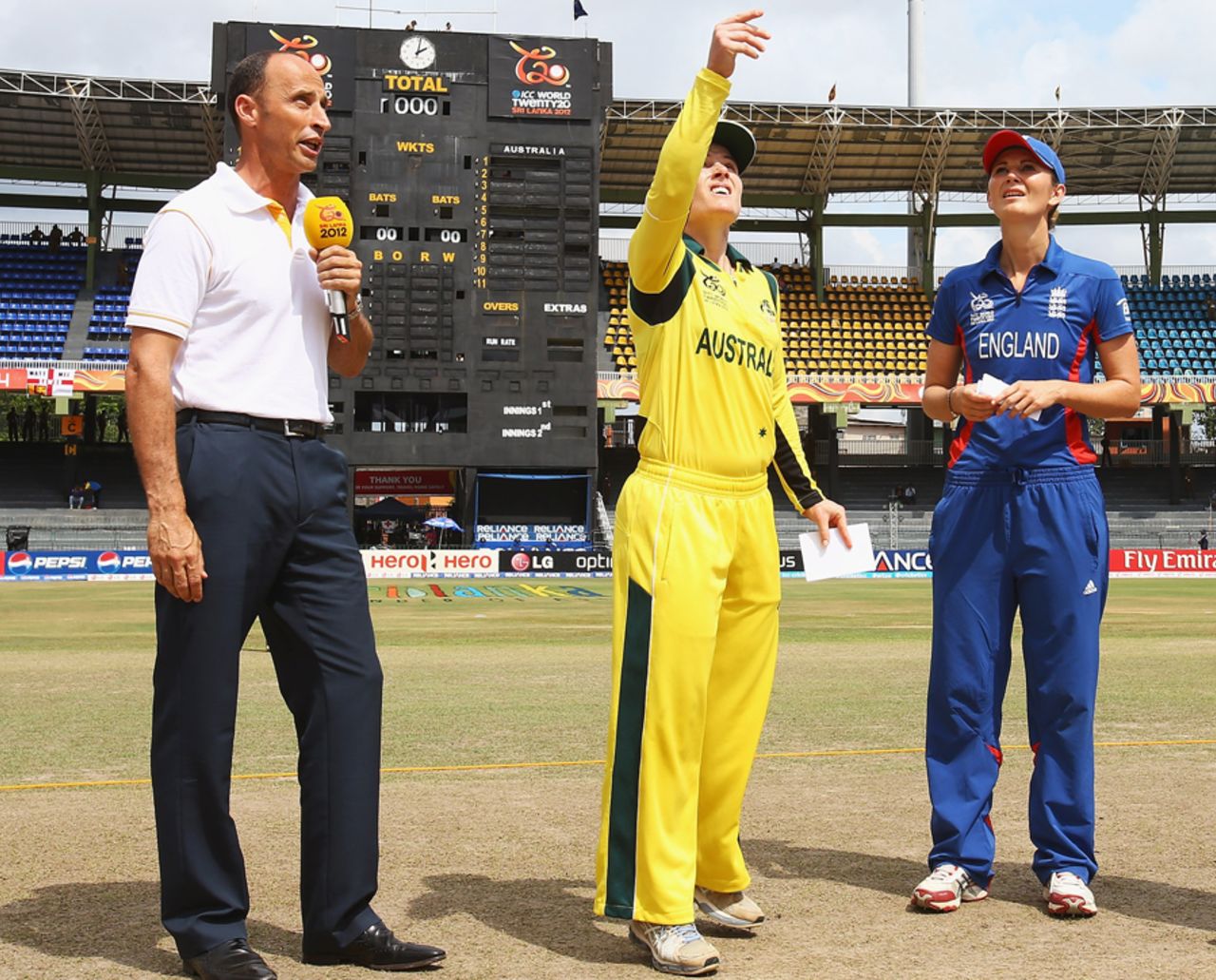 Australia's Jodie Fields tosses the coin, Australia v England, final, Women's World Twenty20, Colombo, October 7, 2012