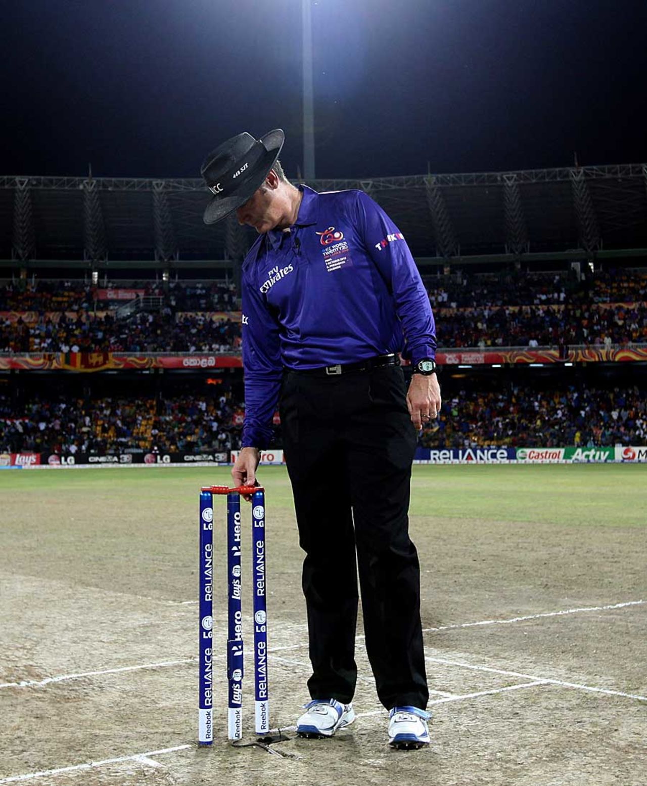 Simon Taufel gets a feel of the bails in his final international game, Sri Lanka v West Indies, final, World Twenty20, Colombo, October 7, 2012