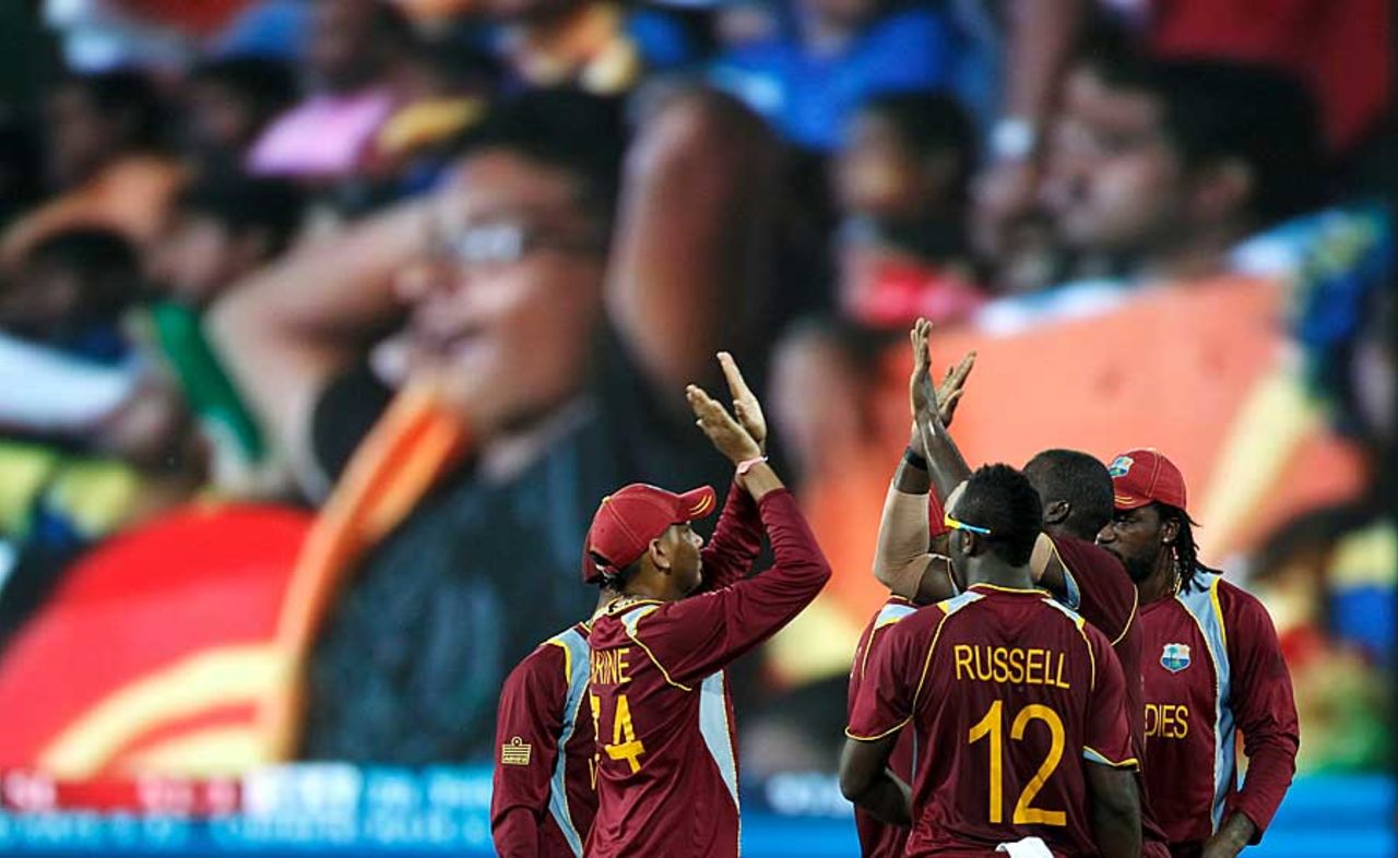 Sri Lankan despair as West Indies close in on victory, Sri Lanka v West Indies, final, World Twenty20, Colombo, October 7, 2012