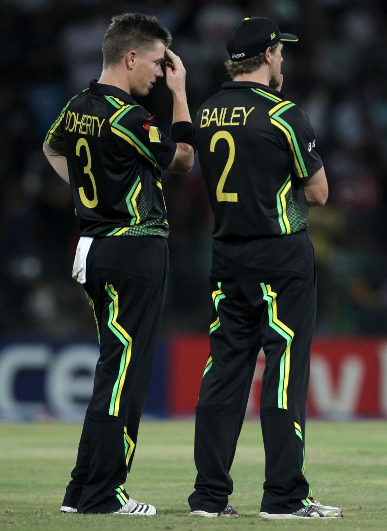 Xavier Doherty and George Bailey discuss their plans, Australia v West Indies, 2nd semi-final, World Twenty20 2012, Colombo, October 5, 2012