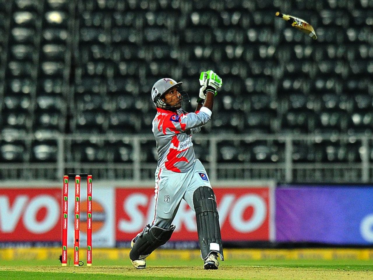 Bilawal Bhatti loses grip on his bat, Auckland Aces v Sialkot Stallions, Champions League T20, Johannesburg, October 9, 2012