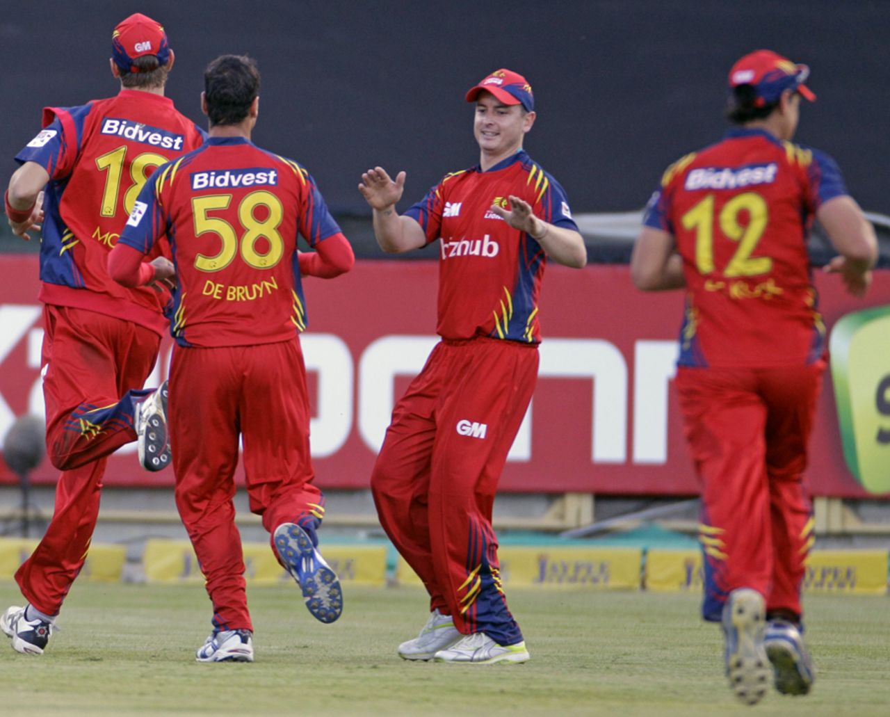 Lions celebrate a wicket, Chennai Super Kings v Lions, Group B, Champions League Twenty20, Cape Town, October 16, 2012