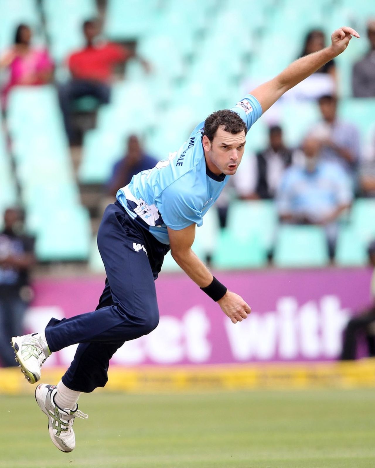 Kyle Mills picked up a wicket, but was expensive, Auckland Aces v Titans, Group A, Champions League T20, Durban, October 17, 2012