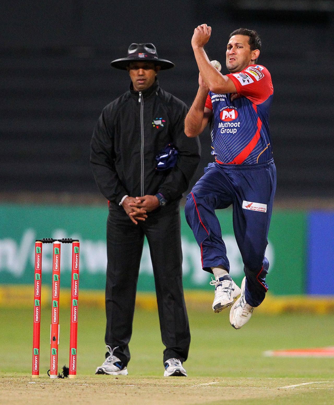 Ajit Agarkar delivers the ball, Delhi Daredevils v Lions, 1st semi-final, Champions League T20, Durban, October 25, 2012