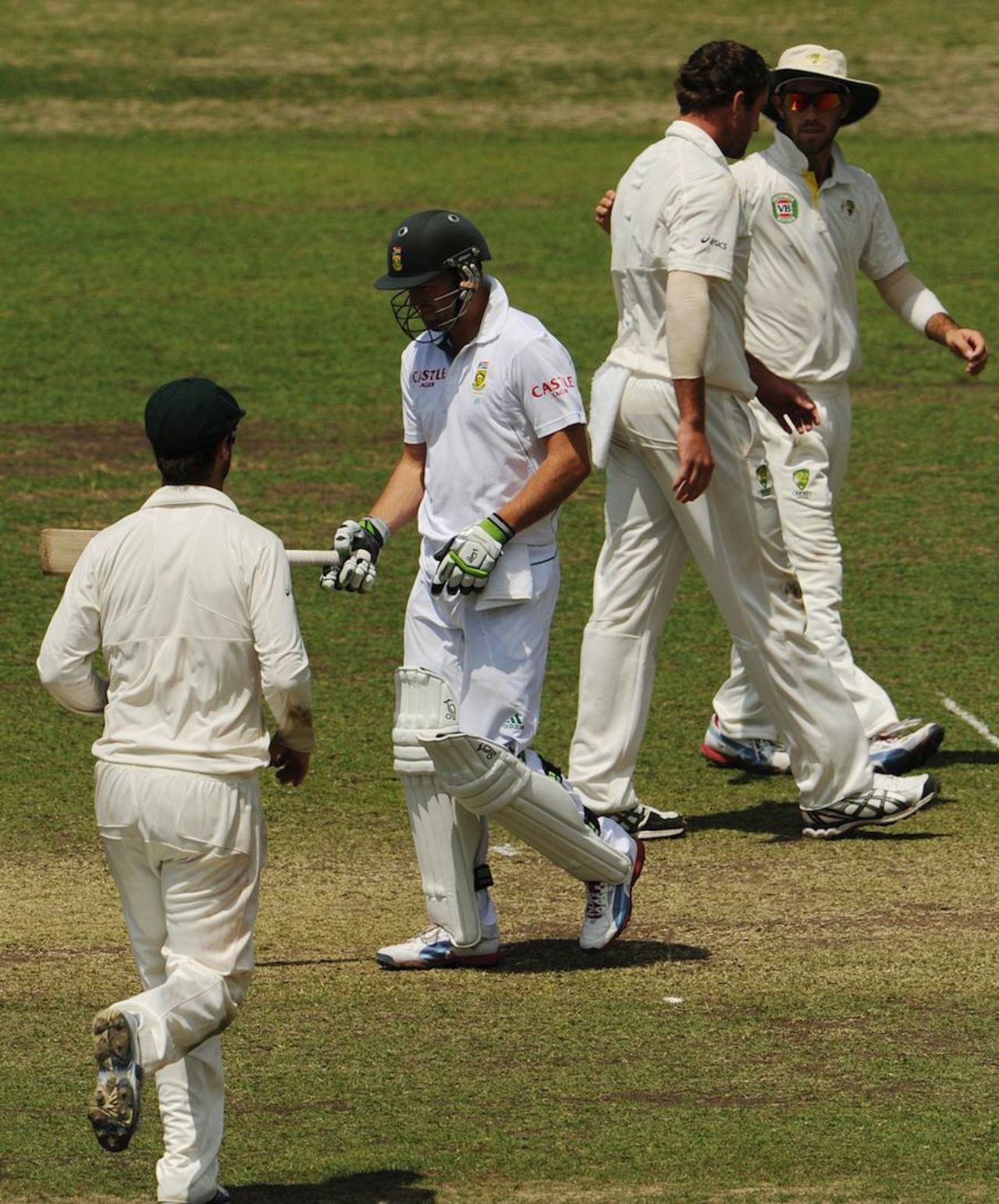 AB de Villiers was dismissed for 24, Australia A v South Africans, Sydney, 3rd day, November 4, 2012