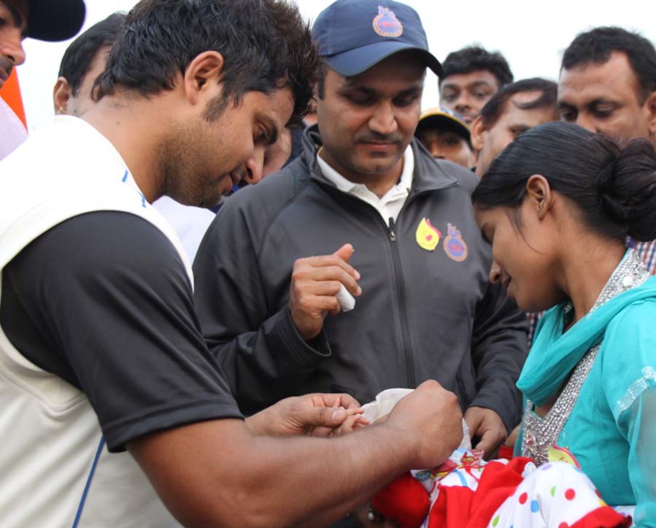 Suresh Raina and Virender Sehwag at a 'Bowl out Polio' event in Ghaziabad, November 4, 2012