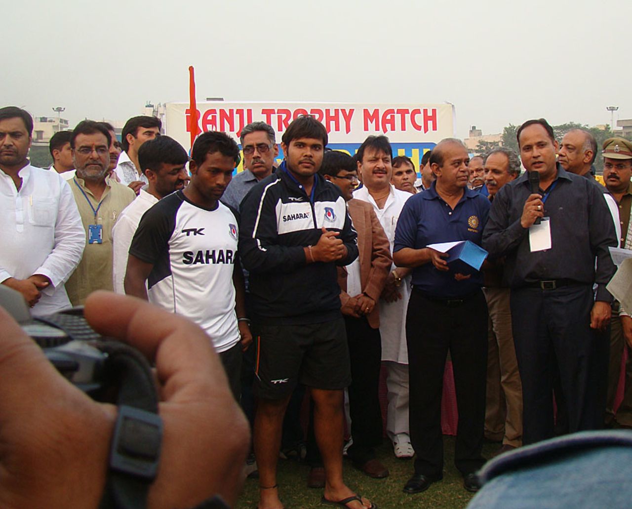 Imtiaz Ahmed and Mukul Dagar received the man-of-the-match award, Uttar Pradesh v Delhi, Group B, Ranji trophy, Ghaziabad, 4th day, November 5, 2012