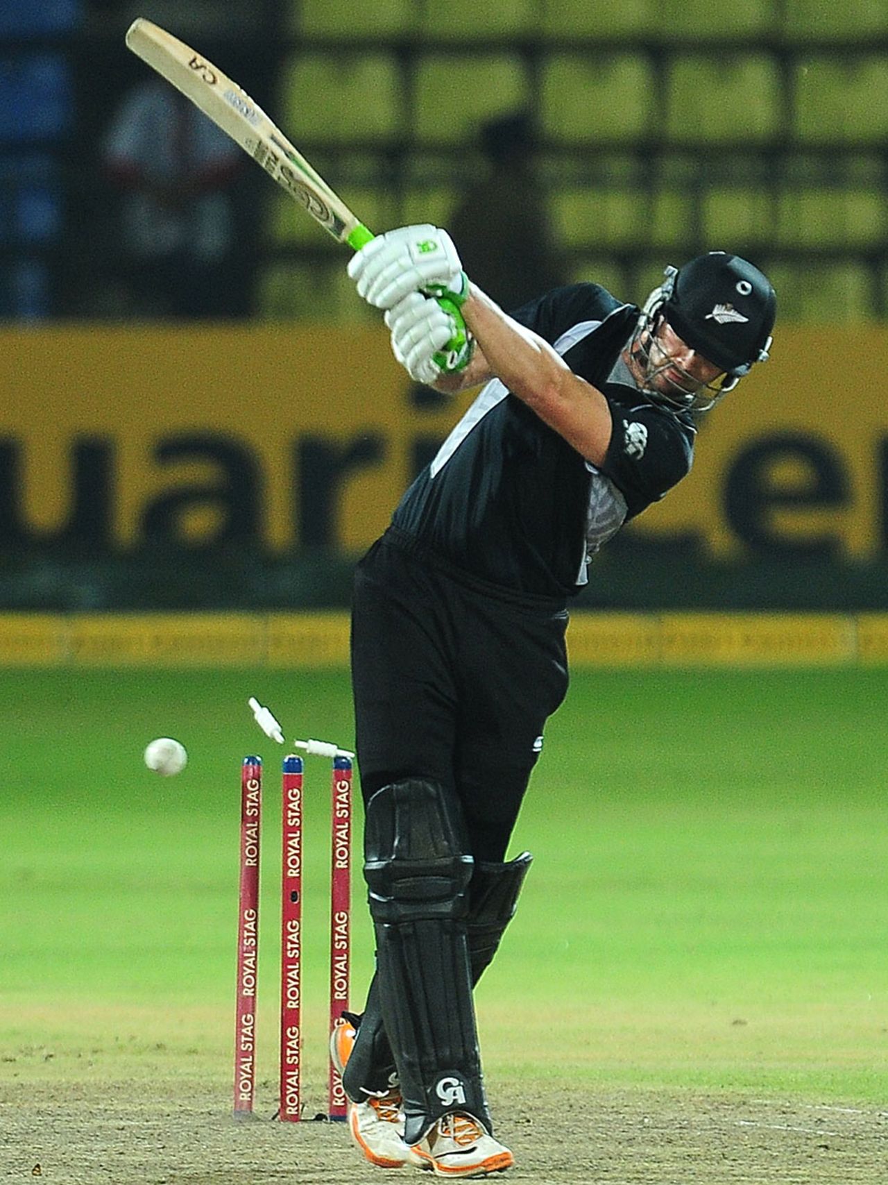 James Franklin is bowled, Sri Lanka v New Zealand, 3rd ODI, Pallekele, November 6, 2012