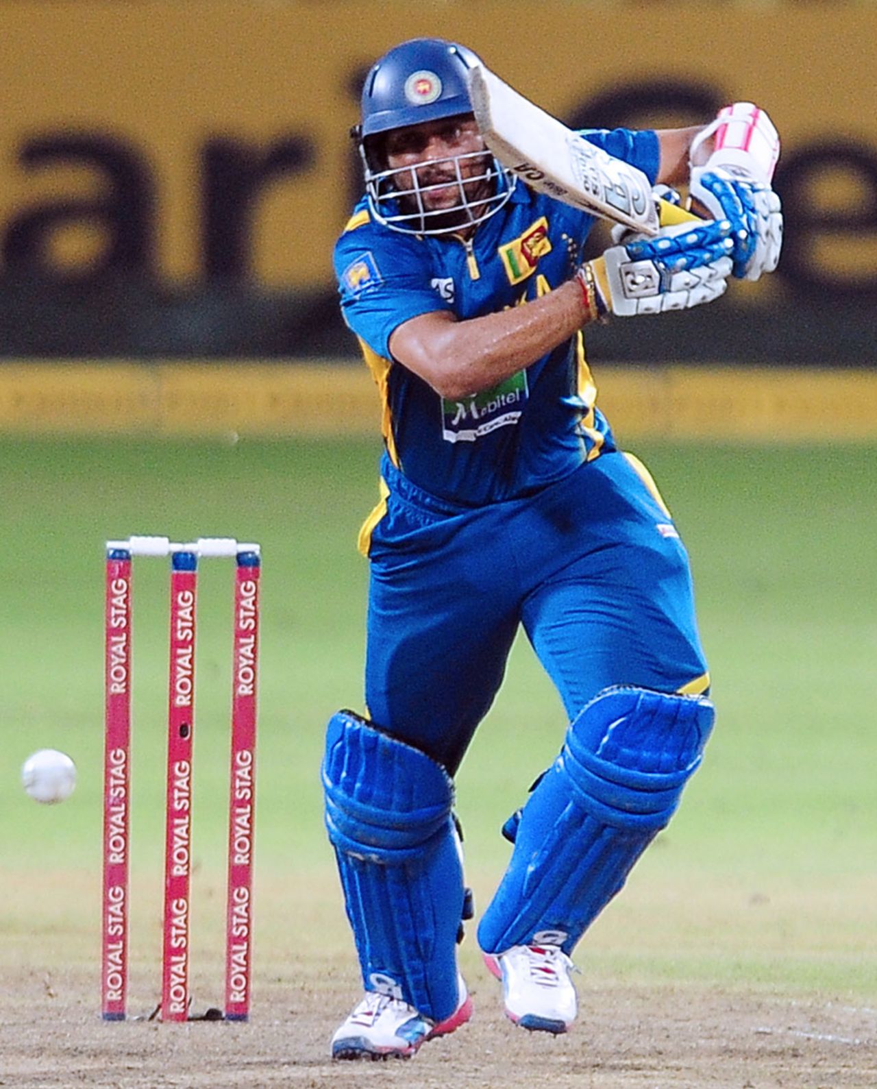 Tillakaratne Dilshan drives down the ground, Sri Lanka v New Zealand, 3rd ODI, Pallekele, November 6, 2012