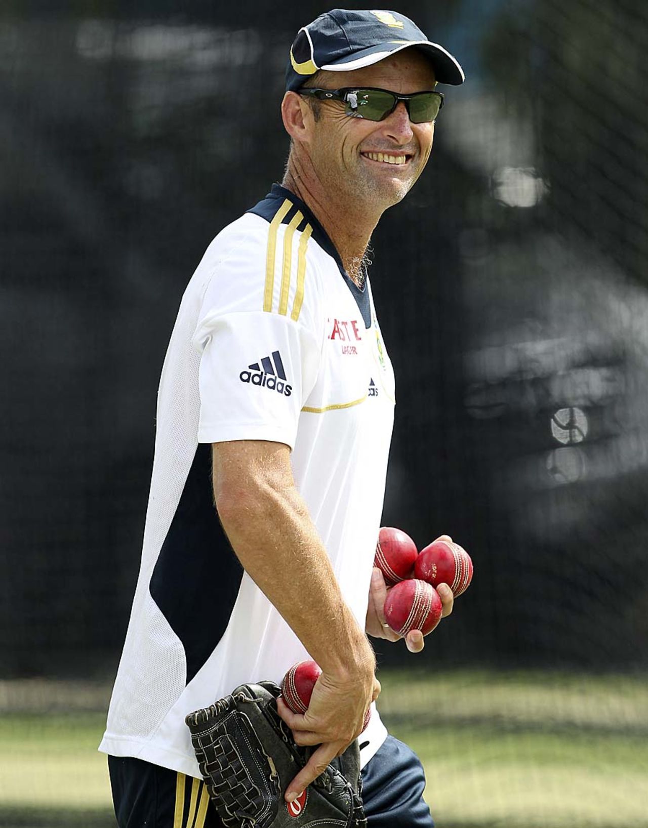 South Africa coach Gary Kirsten smiles at practice, Brisbane, November 7, 2012