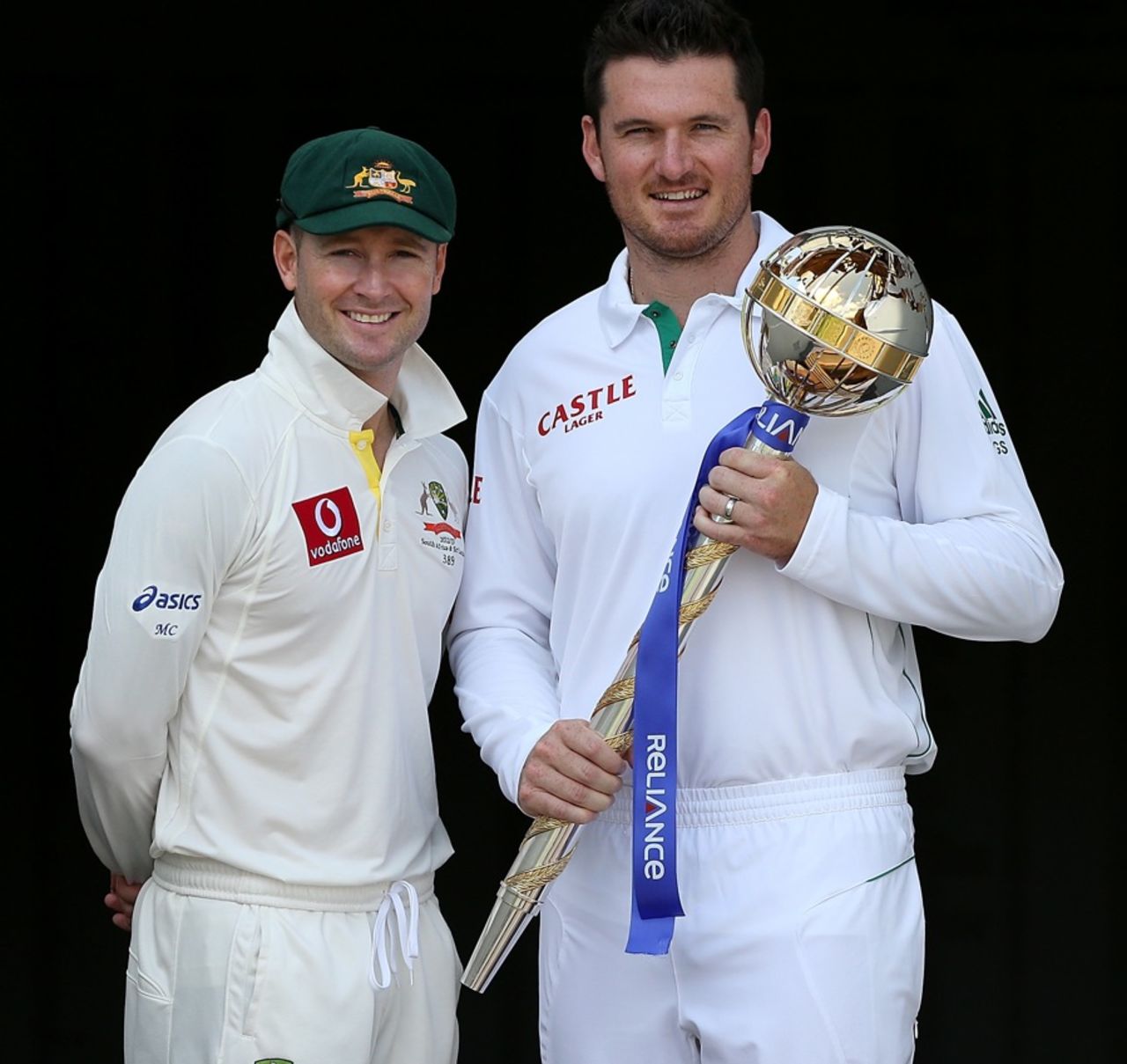 Michael Clarke and Graeme Smith with the ICC Test Championship mace, Brisbane, November 8, 2012