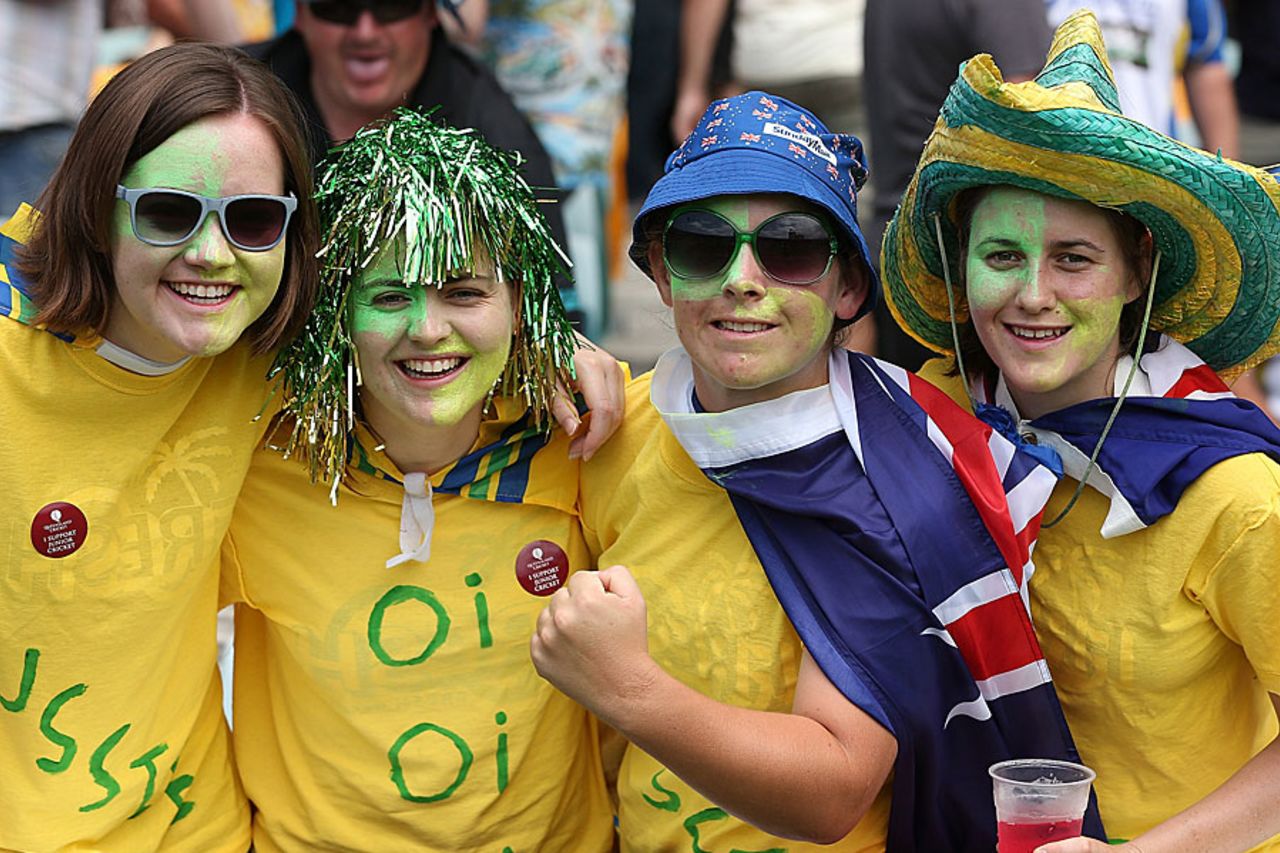 Australia fans at the Gabba, Australia v South Africa, 1st Test, Brisbane, 1st day, November 9, 2012