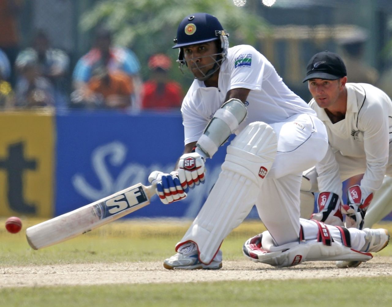 Mahela Jayawardene plays the lap sweep, Sri Lanka v New Zealand, 1st Test, Galle, 2nd day, November 18, 2012