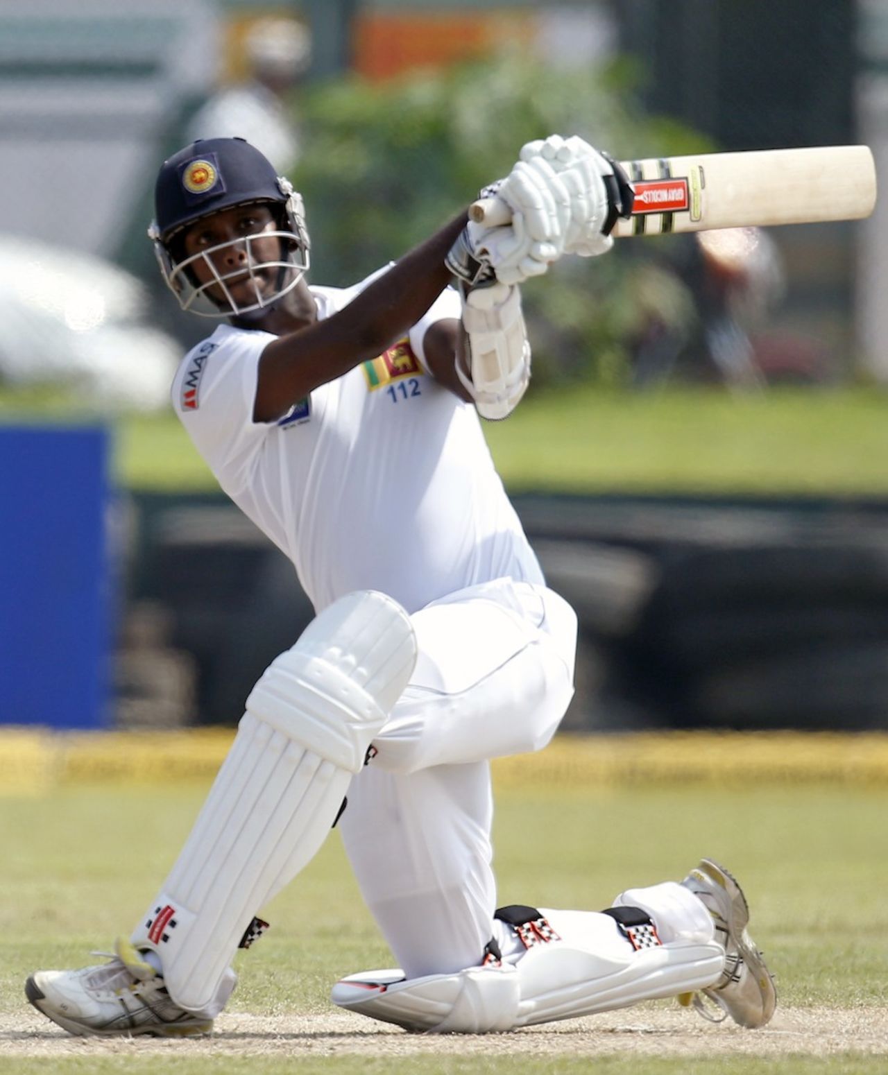 Angelo Mathews hits to the midwicket boundary, Sri Lanka v New Zealand, 1st Test, Galle, 2nd day, November 18, 2012