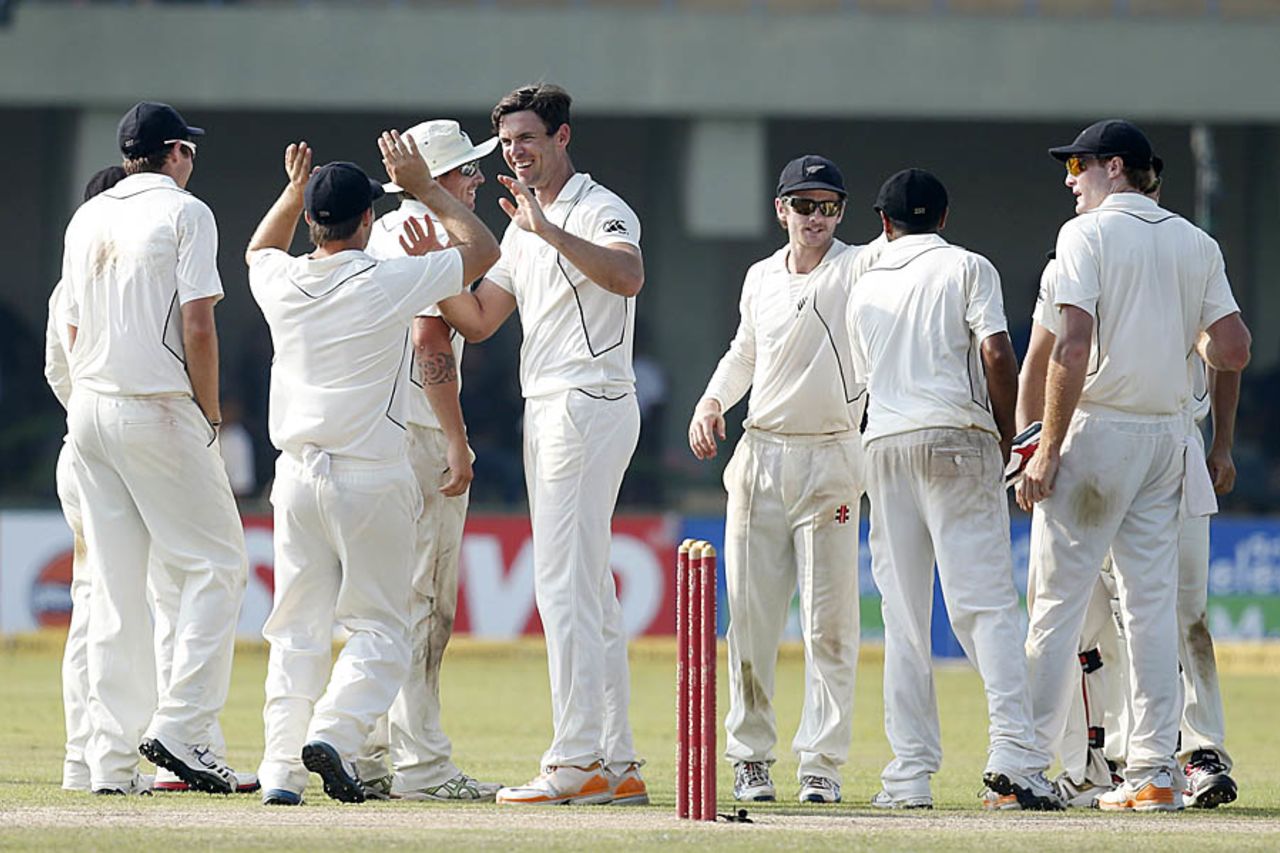 James Franklin broke the 156-run partnership, Sri Lanka v New Zealand, 1st Test, Galle, 2nd day, November 18, 2012