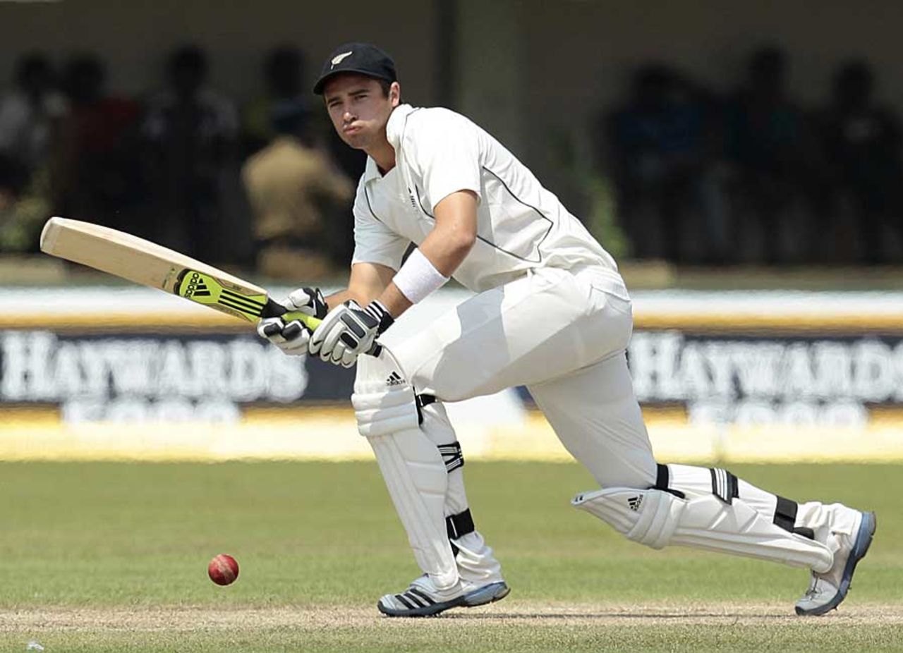 Tim Southee turns one into the leg side, Sri Lanka v New Zealand, 1st Test, Galle, 3rd day, November 19, 2012