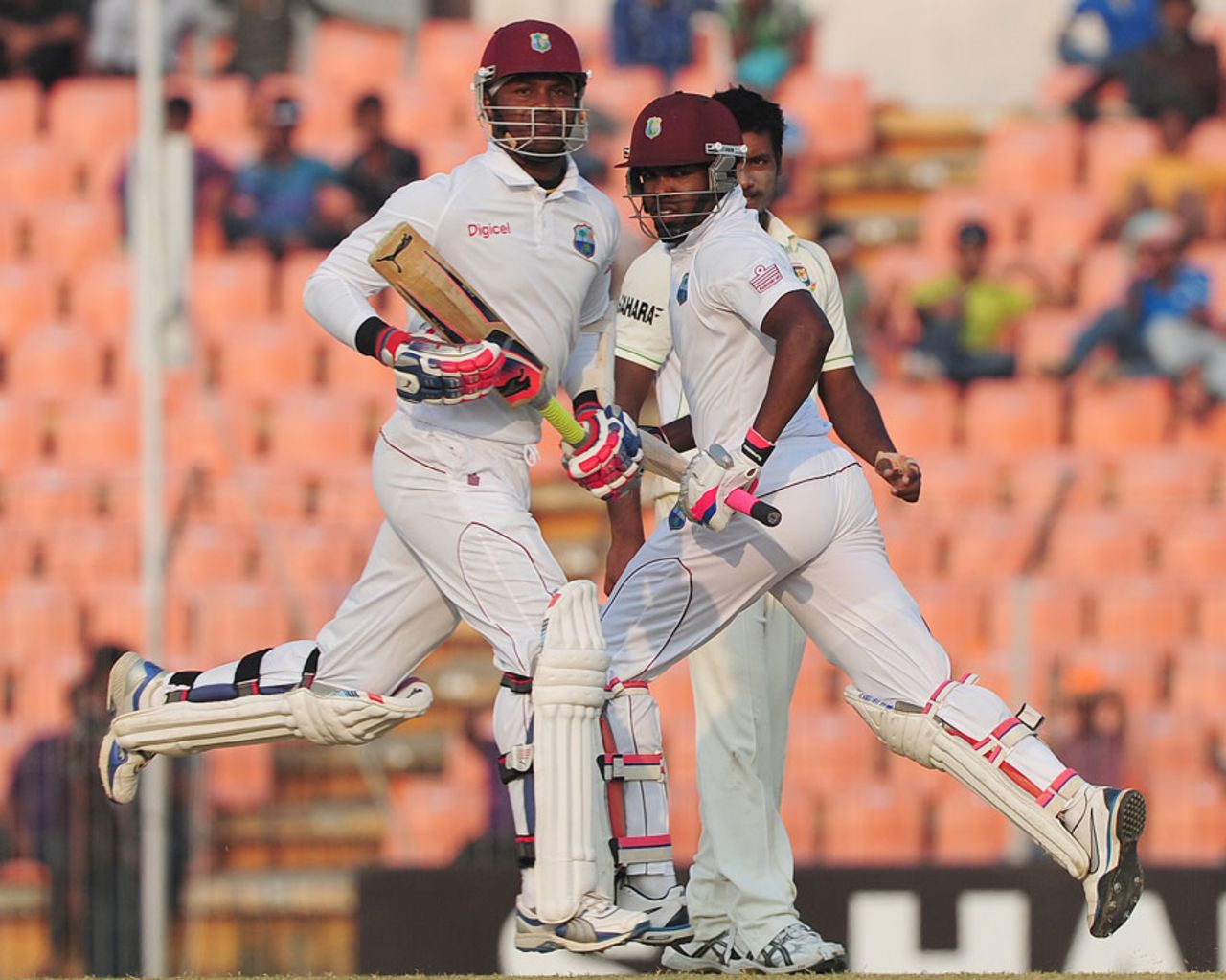 Marlon Samuels and Darren Bravo added 326, Bangladesh v West Indies, 2nd Test, Khulna, 2nd day, November 22, 2012
