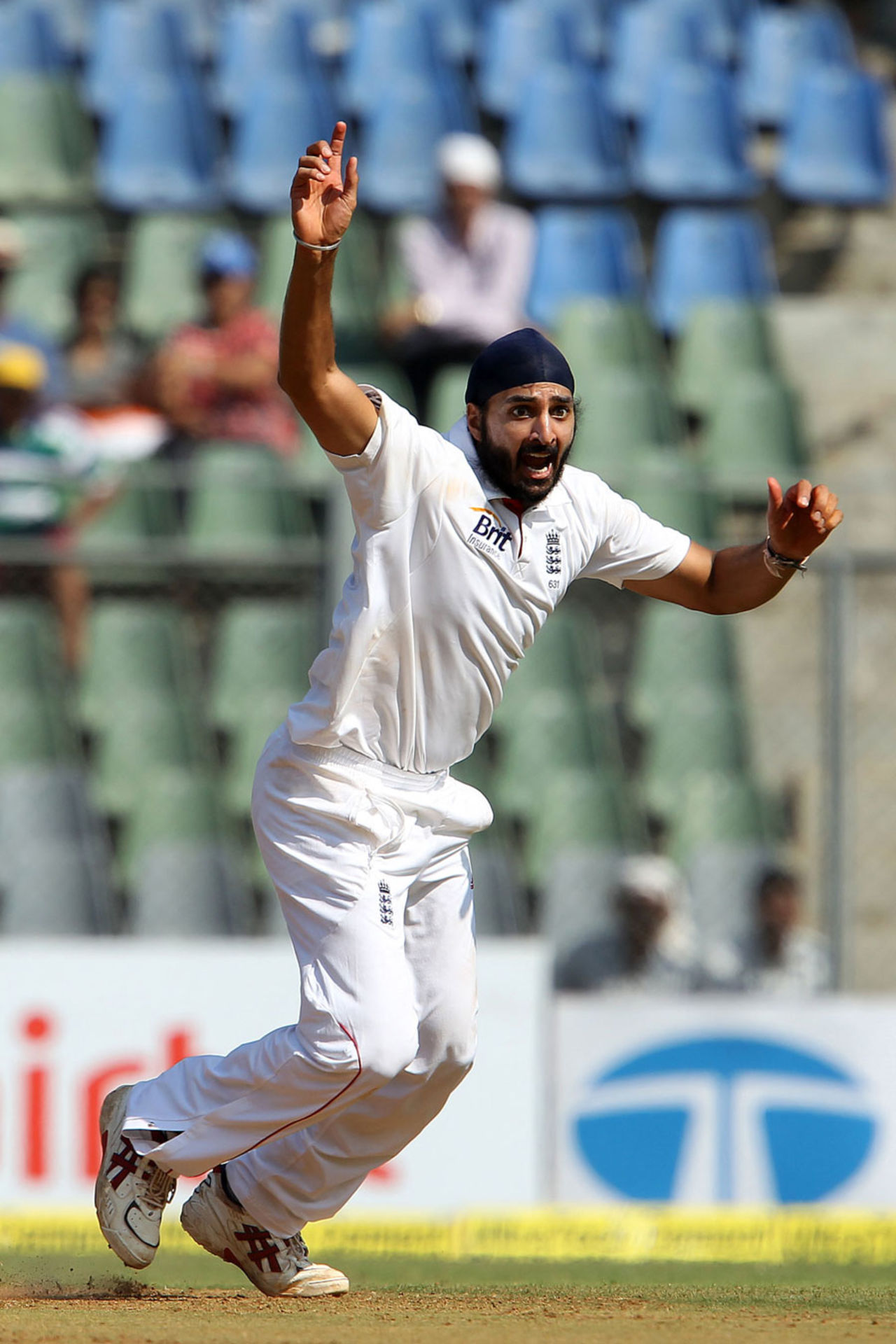 Monty Panesar struck big blows for England, India v England, 2nd Test, Mumbai, 1st day, November 23, 2012