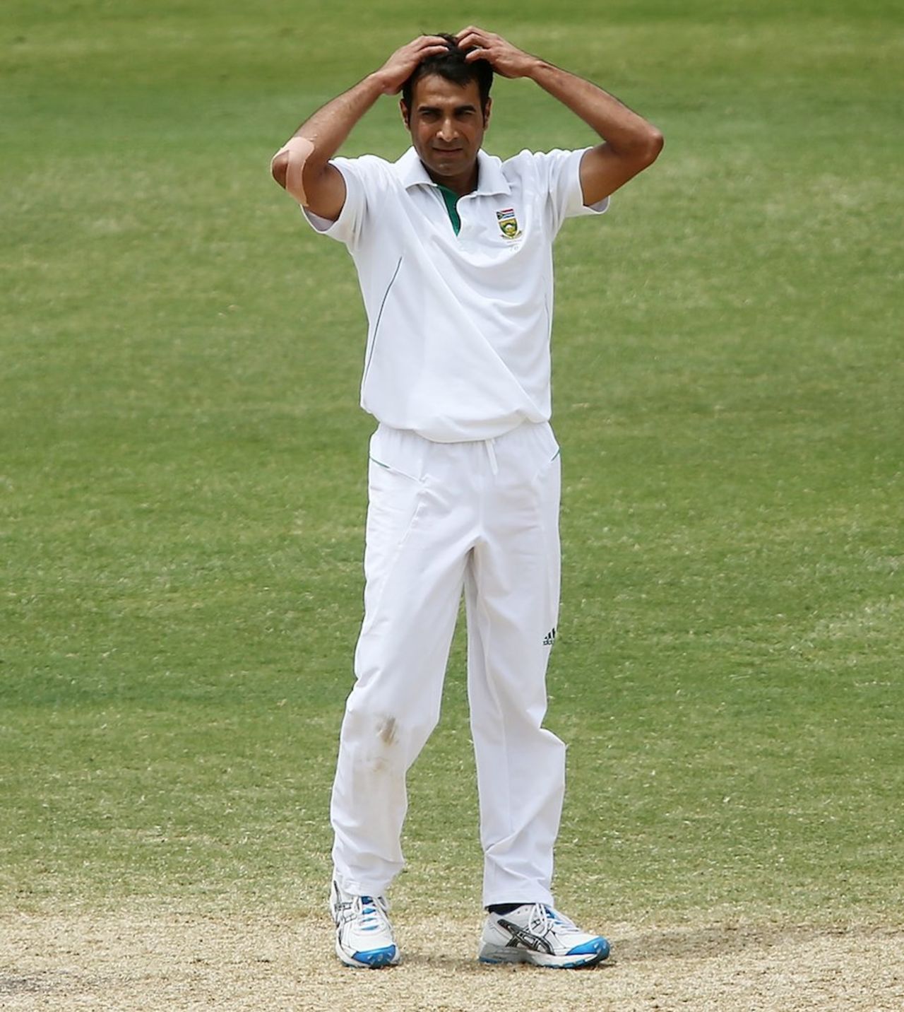 Imran Tahir had match figures of 0 for 260 in 37 overs, Australia v South Africa, 2nd Test, Adelaide, 4th day, November 25, 2012