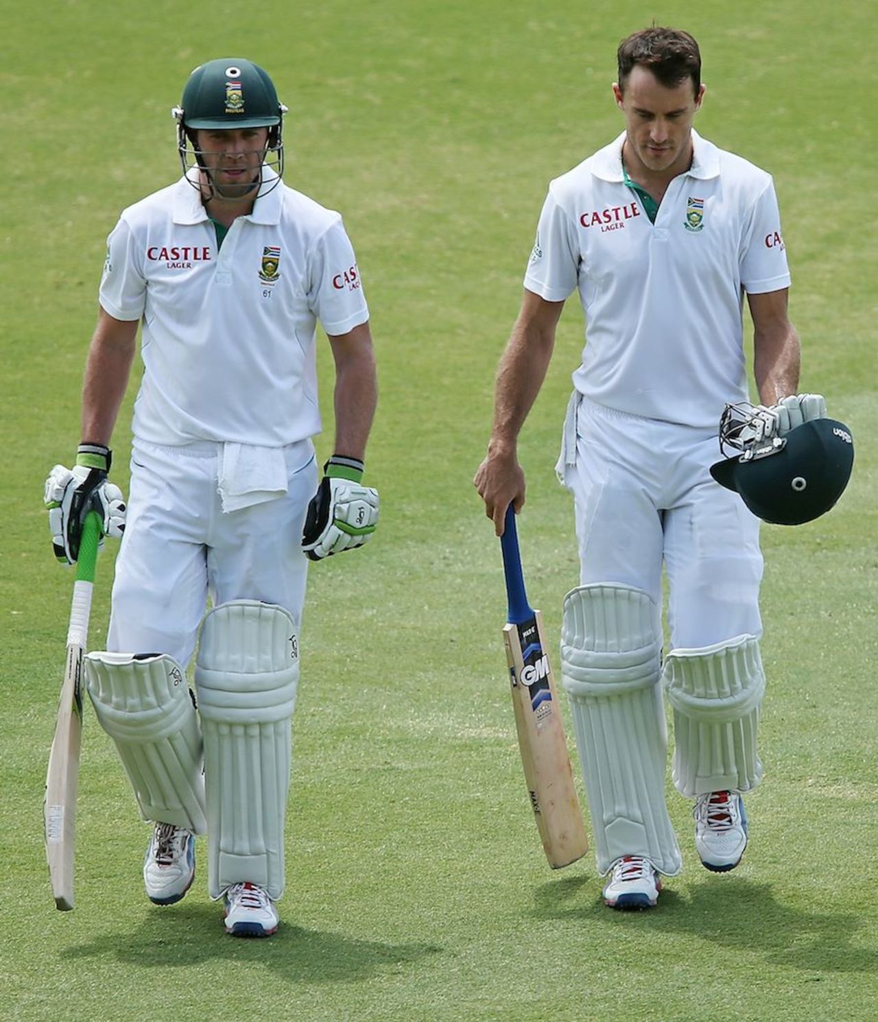 Ab de Villiers and Faf du Plessis survived the morning session, Australia v South Africa, 2nd Test, Adelaide, 5th day, November 26, 2012