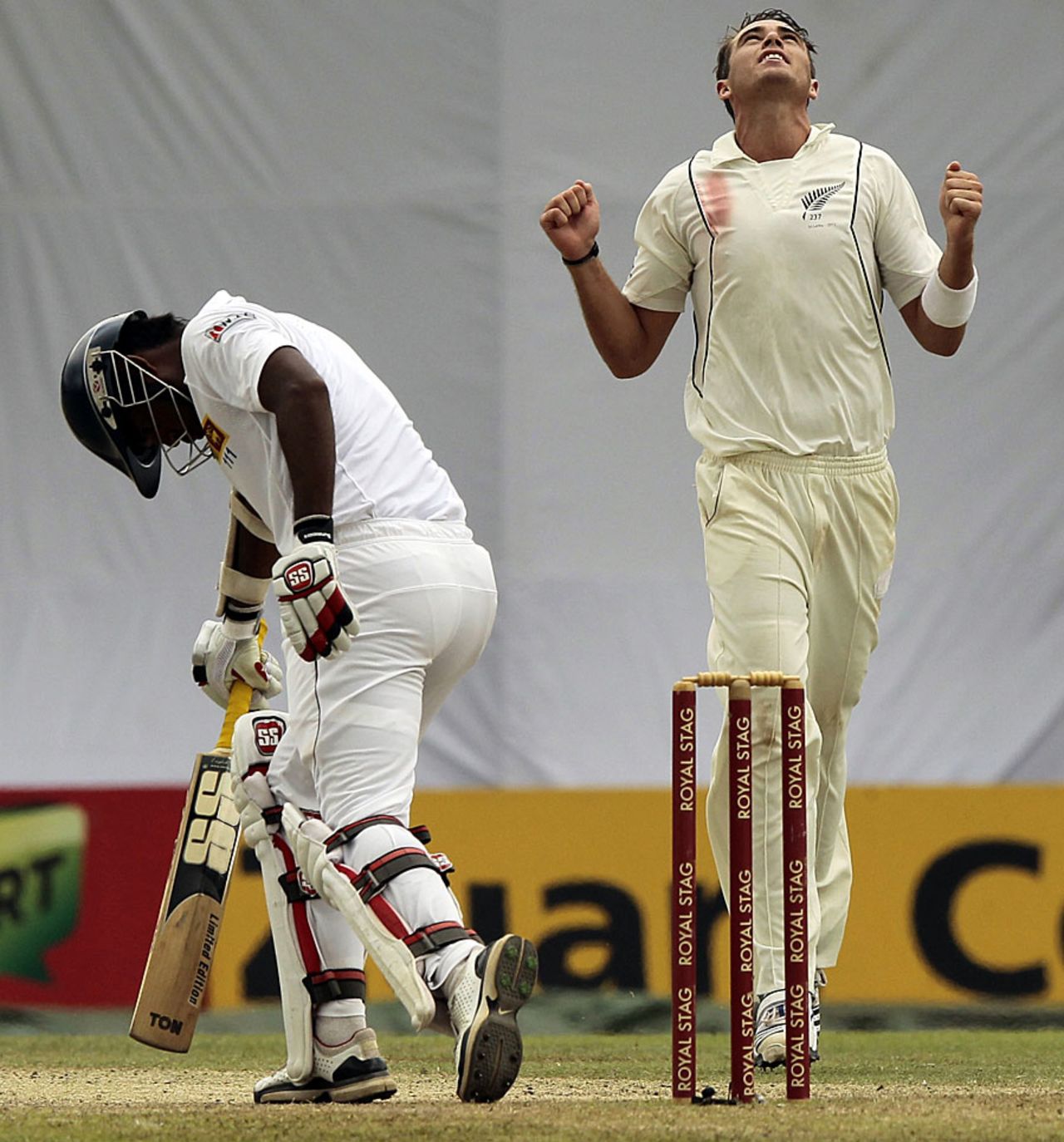 Tim Southee got Tharanaga Paranavitana caught behind, Sri Lanka v New Zealand, 2nd Test, Colombo, 3rd day, November 27, 2012