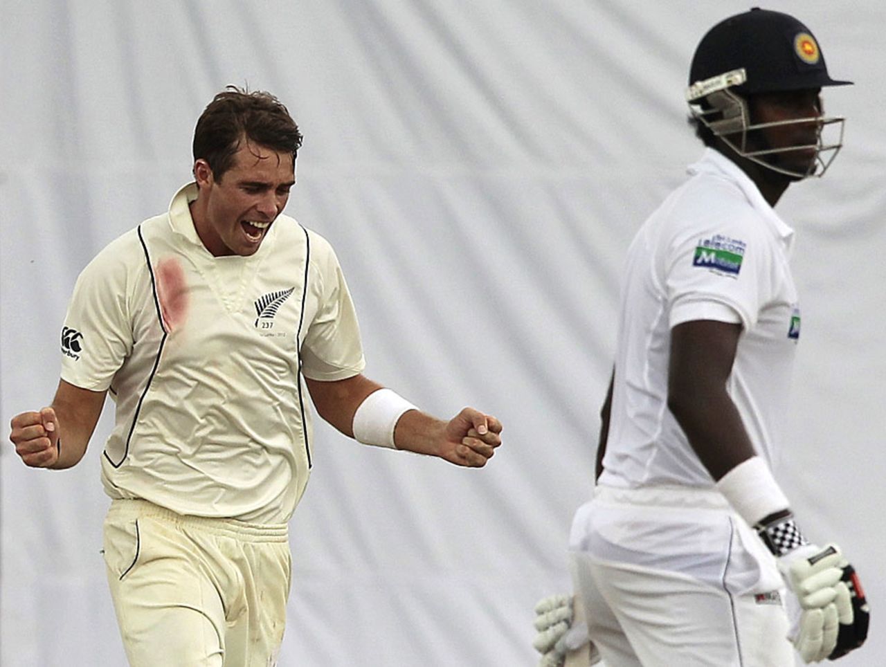 Tim Southee had Angelo Mathews edging to slip, Sri Lanka v New Zealand, 2nd Test, Colombo, 3rd day, November 27, 2012