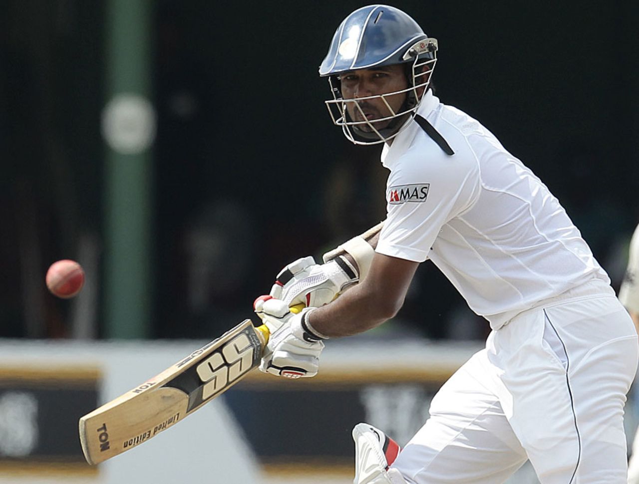 Tharanga Paranavitana cuts, Sri Lanka v New Zealand, 2nd Test, Colombo, 3rd day, November 27, 2012