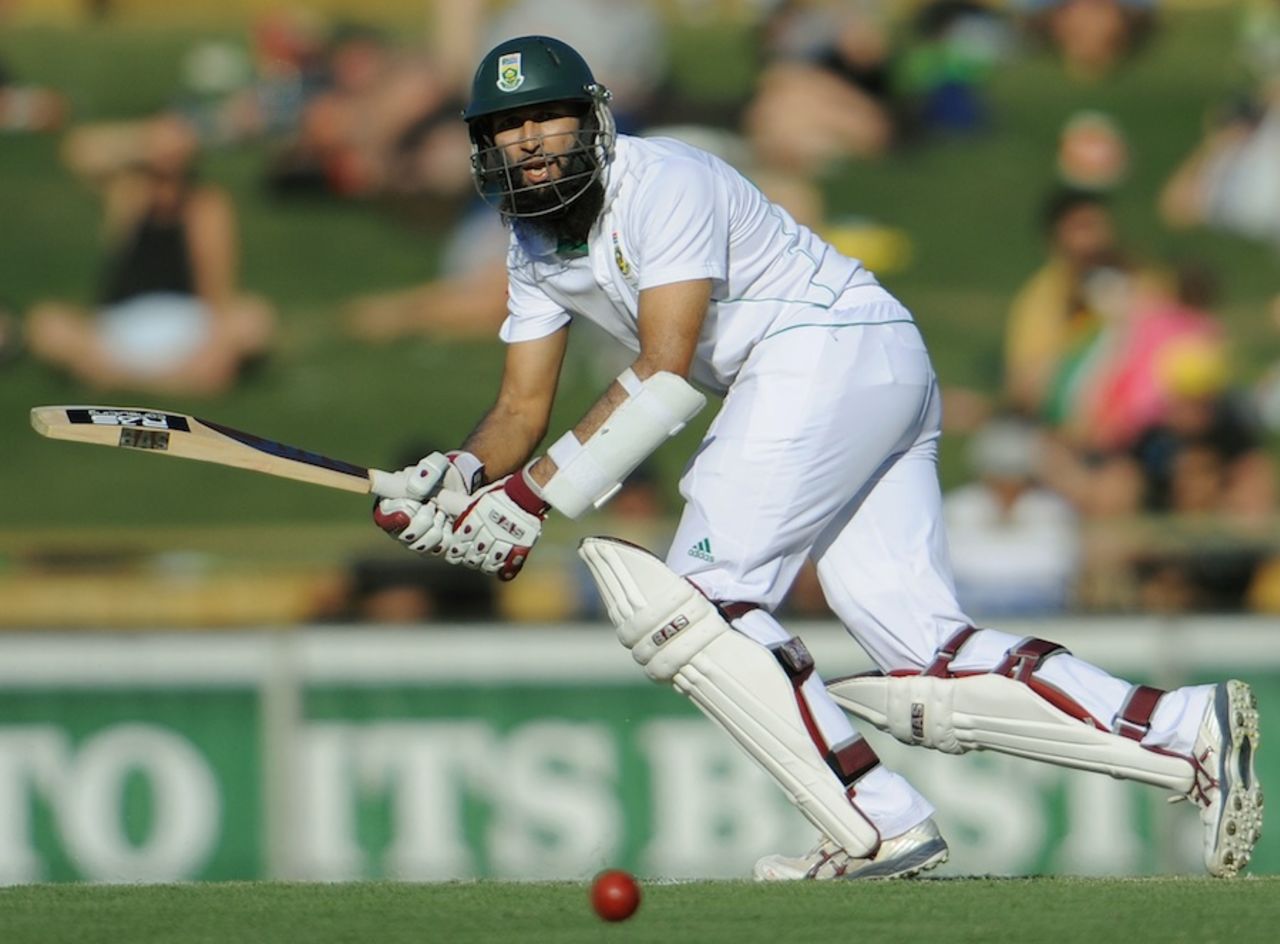 Hashim Amla was on 99 at stumps, Australia v South Africa, 3rd Test, 2nd day, Perth, December 1, 2012