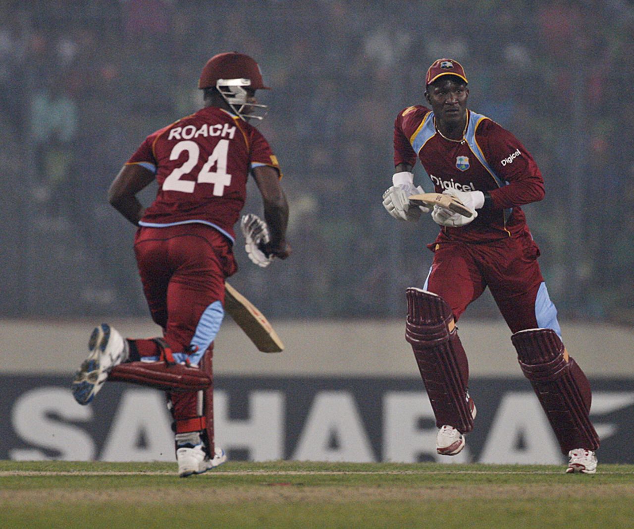 Darren Sammy played a vital knock in the company of lower-order batsmen, Bangladesh v West Indies, 4th ODI, Mirpur, December 7, 2012