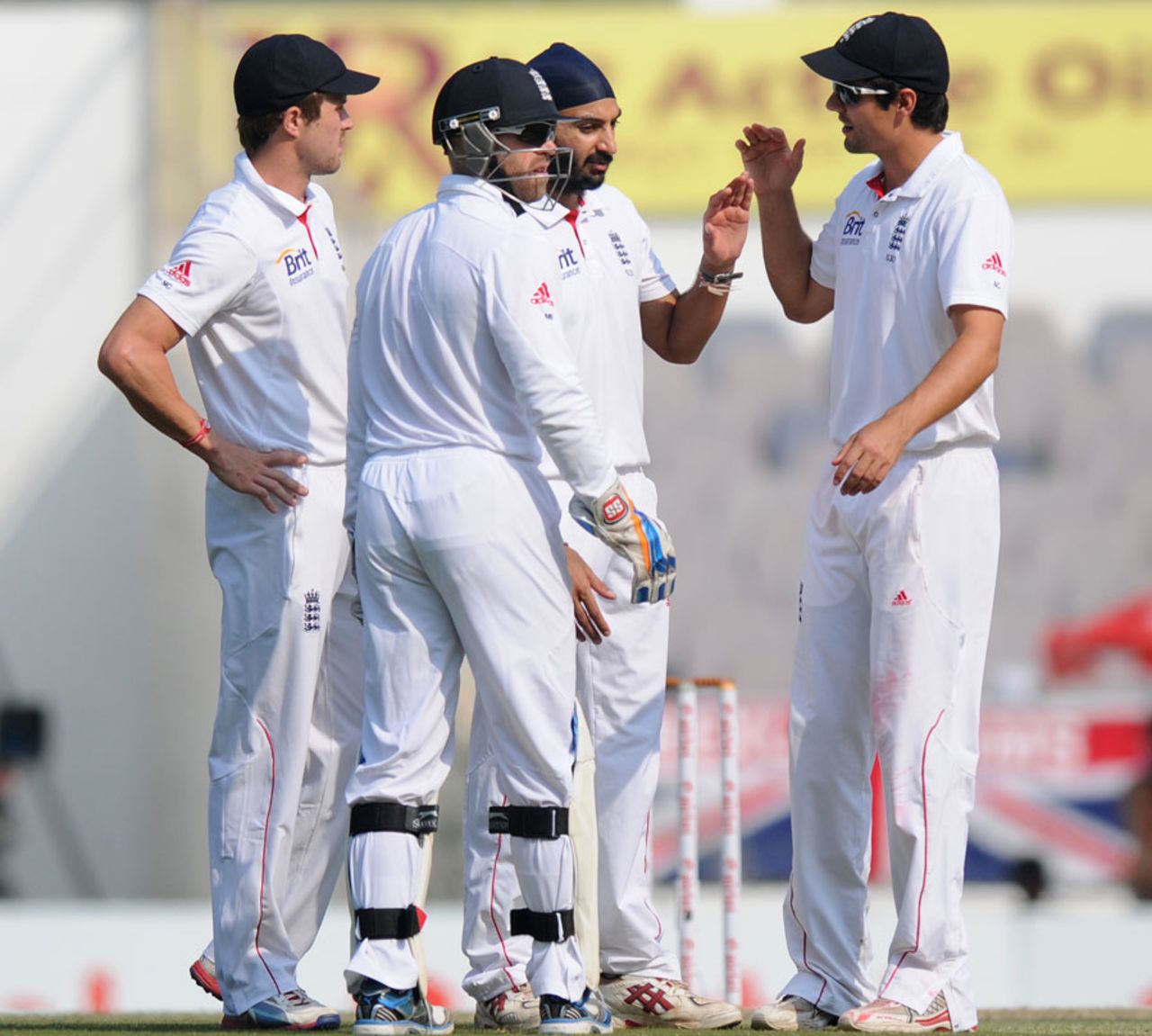 Monty Panesar gets a pat on the back after dismissing Pragyan Ojha, India v England, 4th Test, Nagpur, 4th day, December 16, 2012