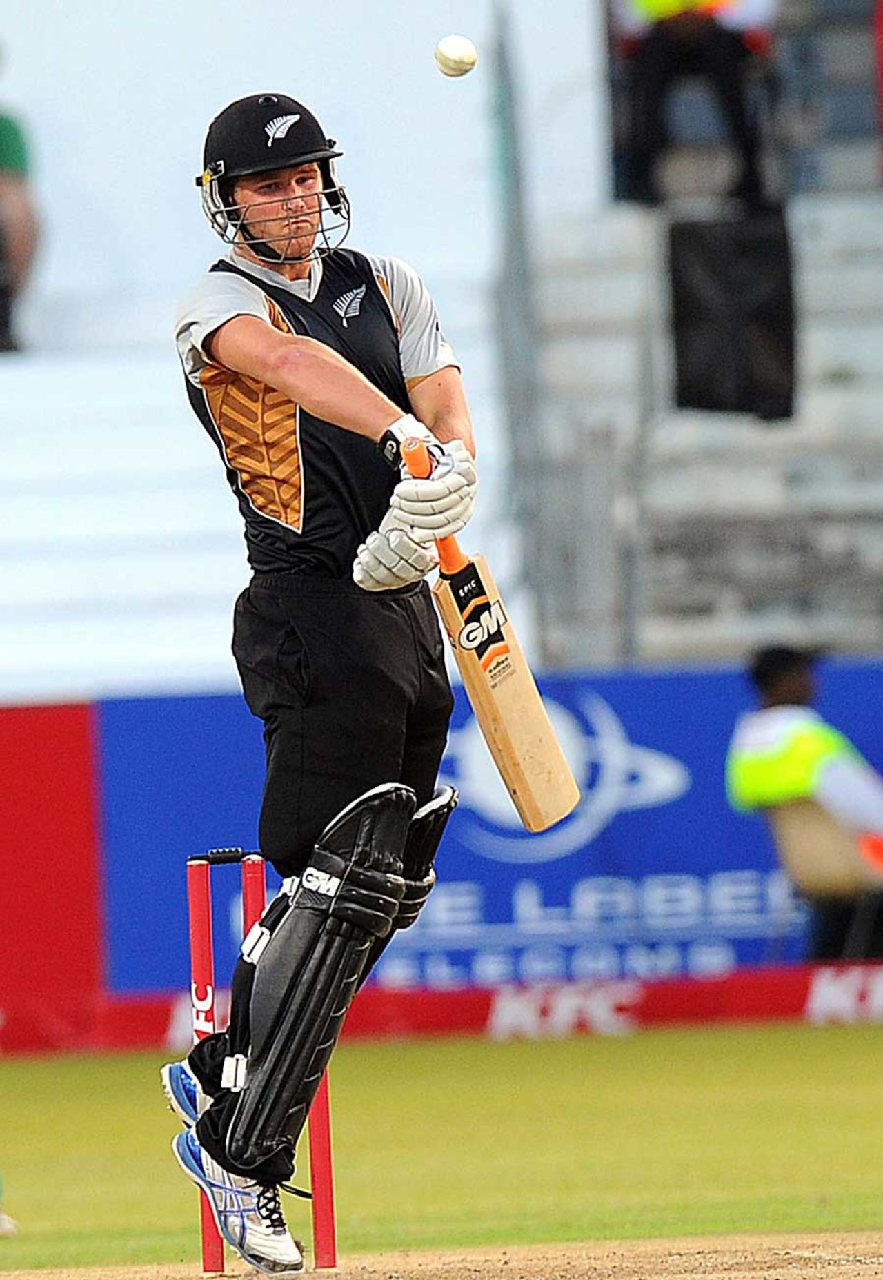 Jimmy Neesham made 10, South Africa v New Zealand, 1st Twenty20 international, Durban, December 21, 2012