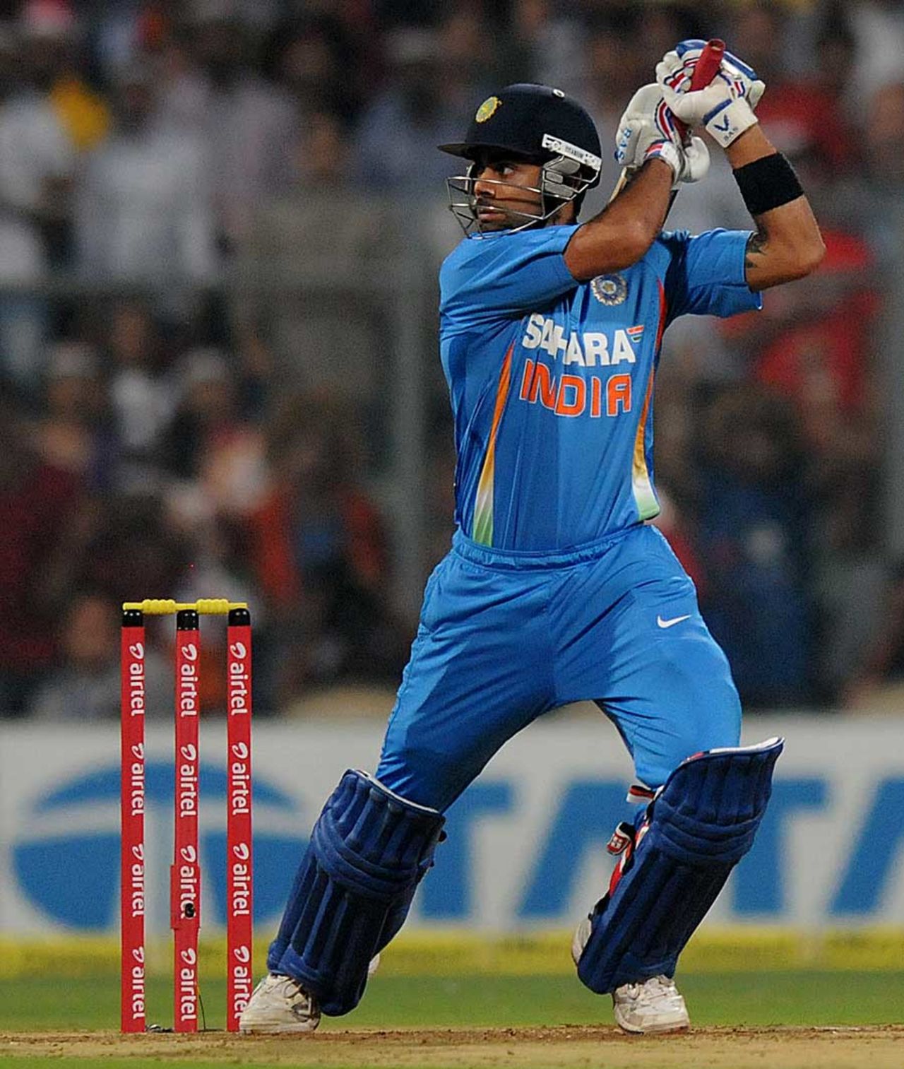 Virat Kohli slashes one during his 38, India v England, 2nd Twenty20 international, Mumbai, December 22, 2012