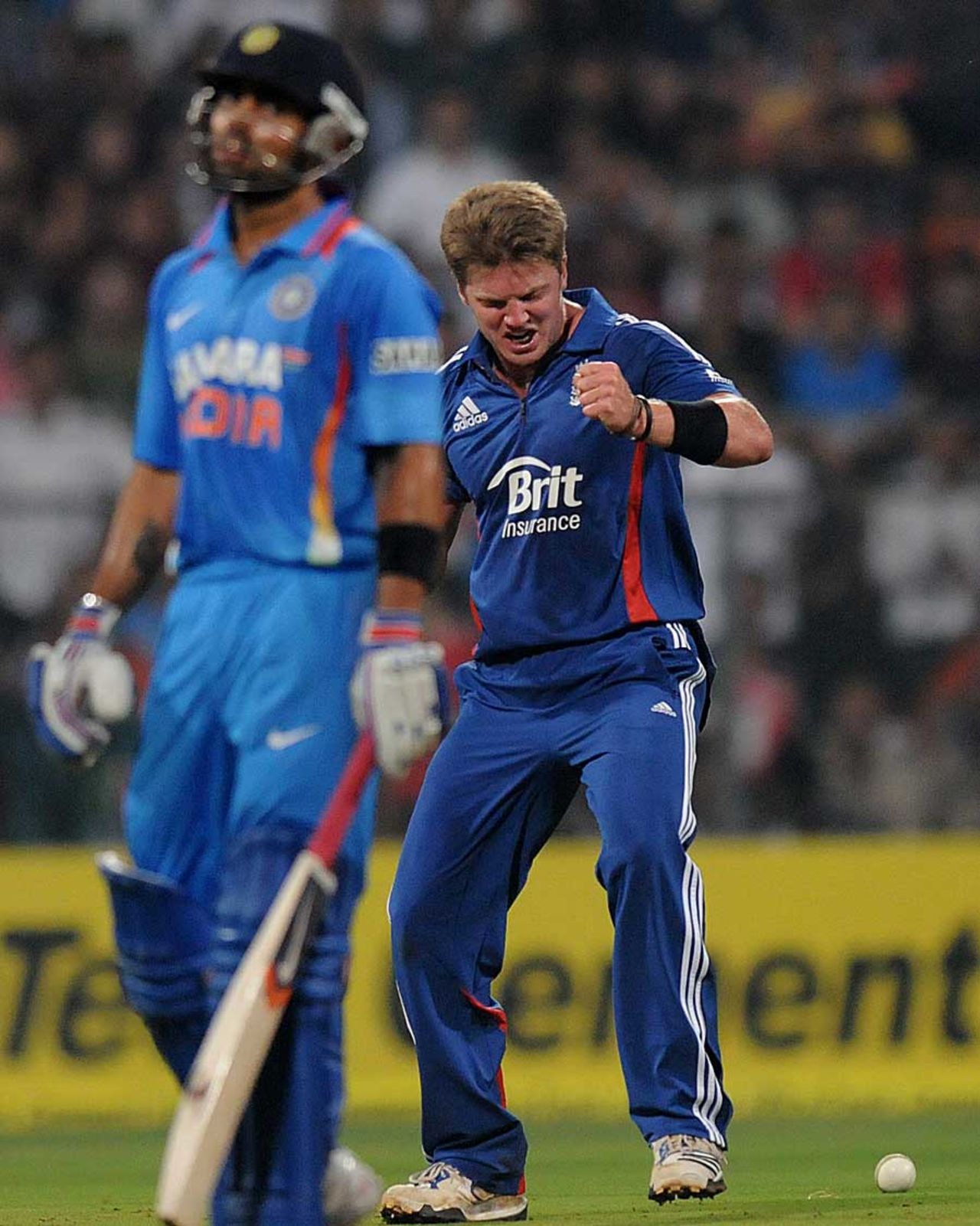 Stuart Meaker got rid of Virat Kohli, India v England, 2nd Twenty20 international, Mumbai, December 22, 2012