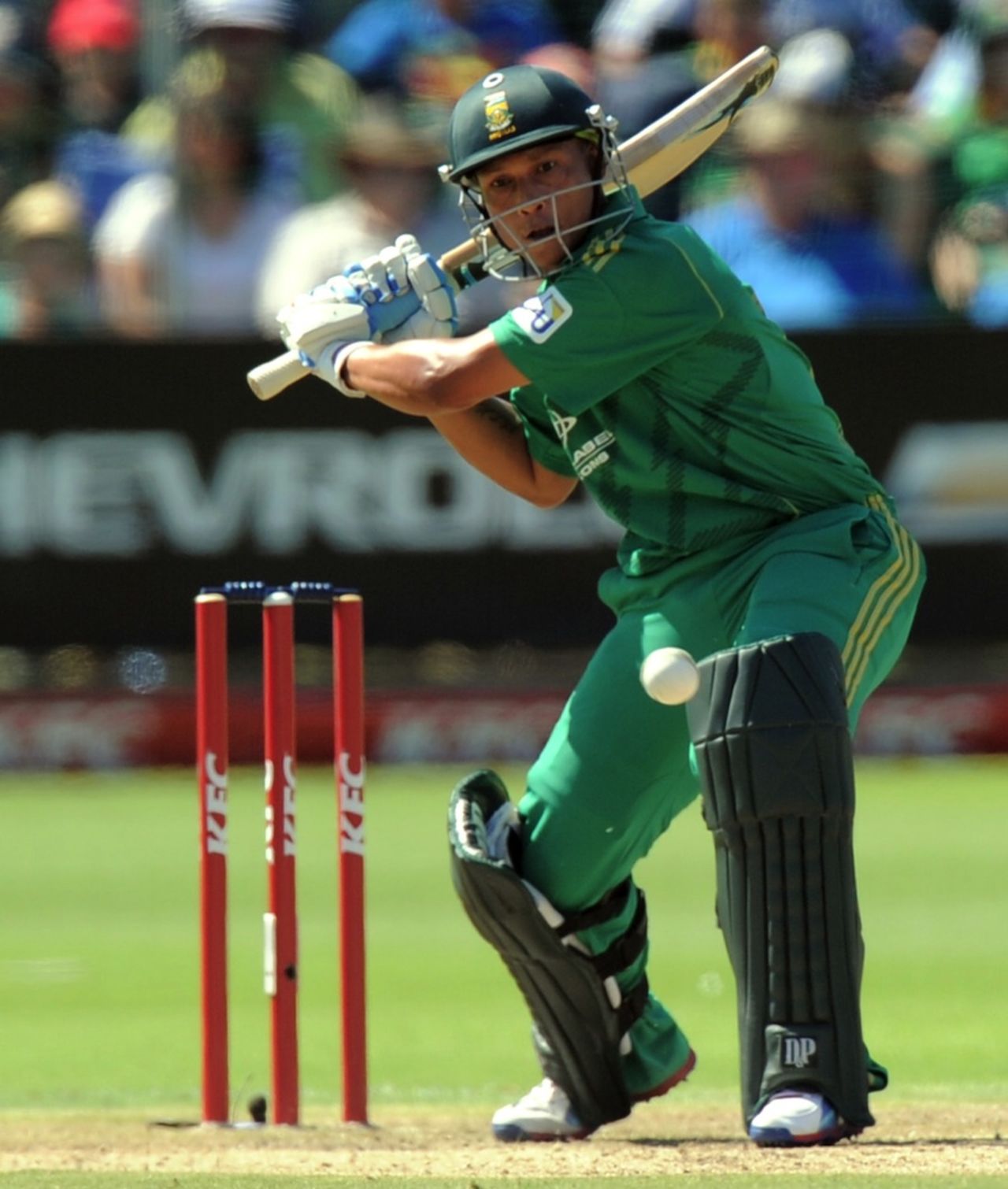 Henry Davids winds up for a shot, South Africa v New Zealand, 3rd T20, Port Elizabeth, December 26, 2012