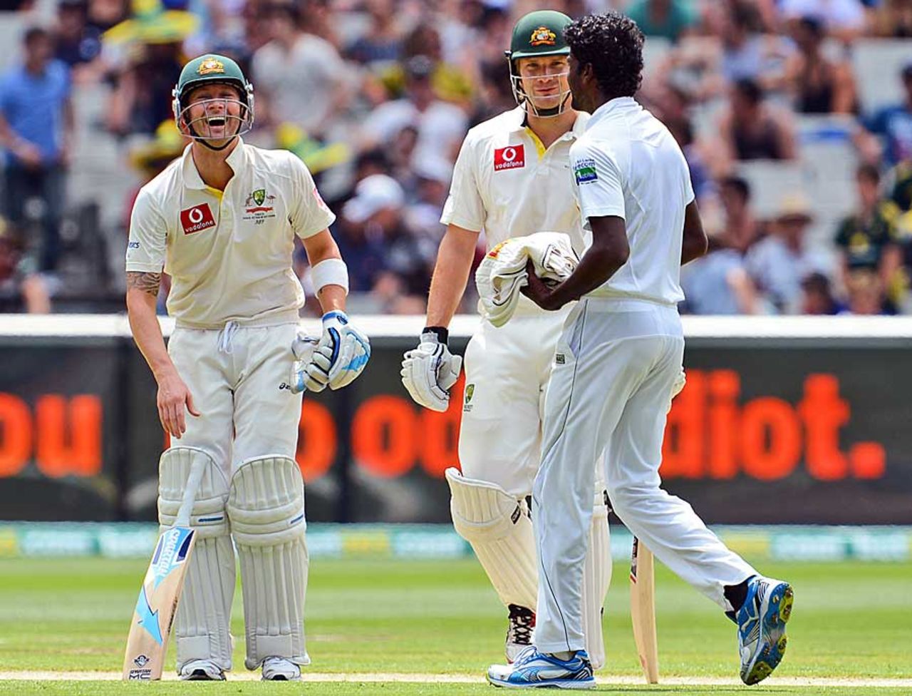 Michael Clarke, Shane Watson and Shaminda Eranga share a joke, Australia v Sri Lanka, 2nd Test, Melbourne, 2nd day, December 27, 2012