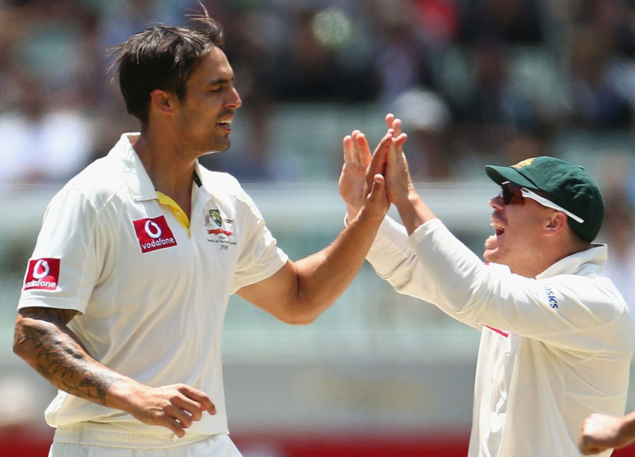 Mitchell Johnson took six wickets in the match, Australia v Sri Lanka, 2nd Test, Melbourne, 3rd day, December 28, 2012