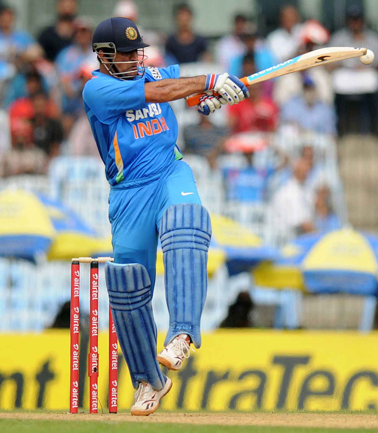 MS Dhoni plays the pull shot, India v Pakistan, 1st ODI, Chennai, December 30, 2012