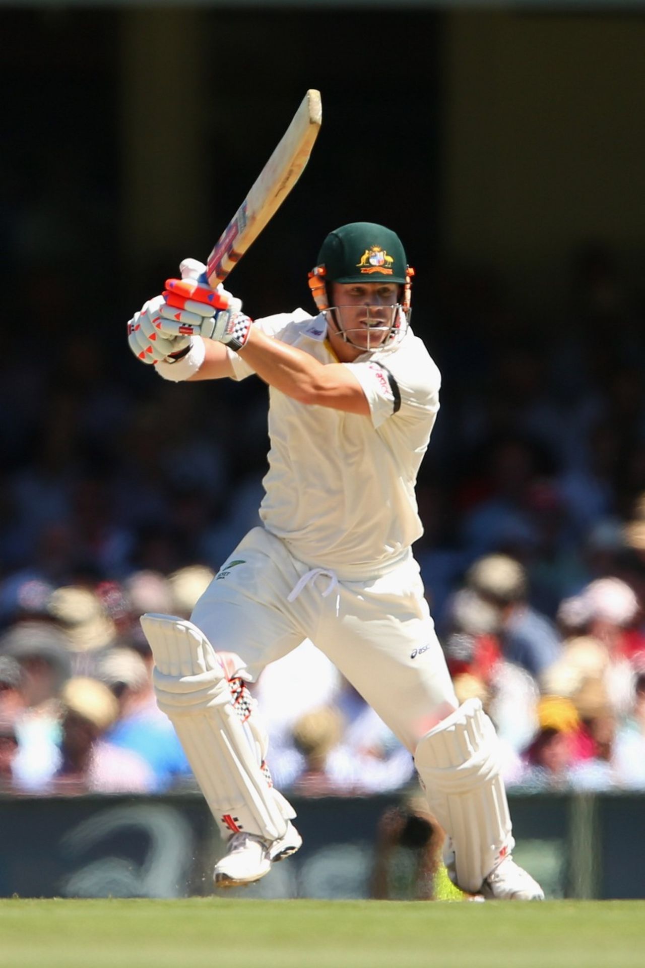 David Warner punches one through the off side, Australia v Sri Lanka, 3rd Test, Sydney, 2nd day, January 4, 2013