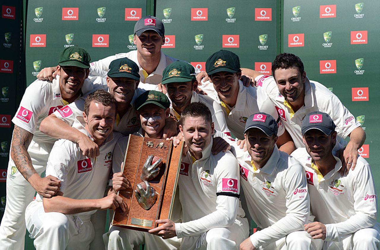 The Australians pose with the series trophy after beating Sri Lanka by five wickets, Australia v Sri Lanka, 3rd Test, Sydney, 4th day, January 6, 2013
