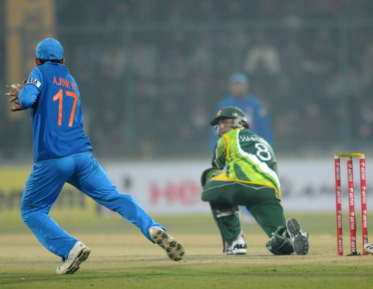 Ajinkya Rahane drops Mohammad Hafeez, India v Pakistan, 3rd ODI, Delhi, January 6, 2013